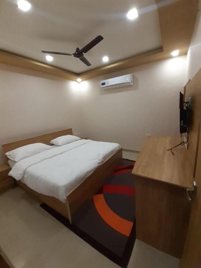 Hotel Bhanwar Niwas Джайпур Екстериор снимка
