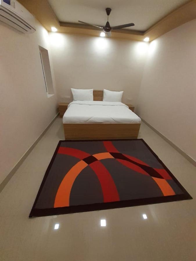 Hotel Bhanwar Niwas Джайпур Екстериор снимка
