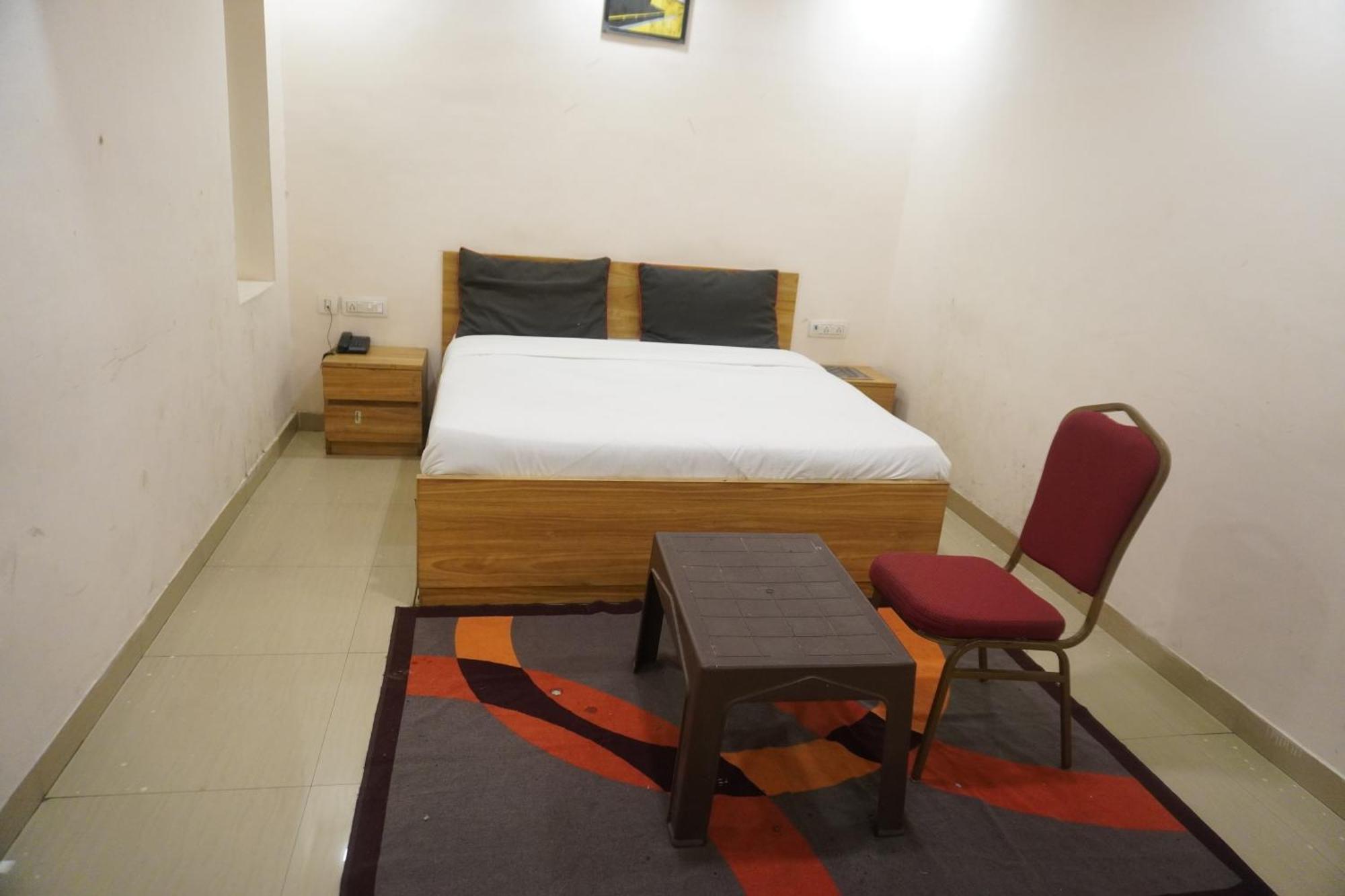 Hotel Bhanwar Niwas Джайпур Екстериор снимка