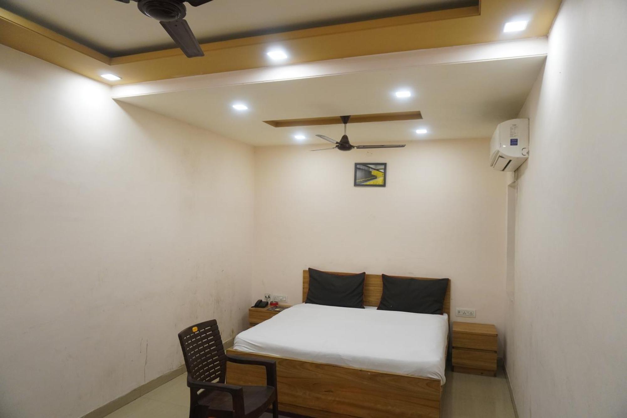 Hotel Bhanwar Niwas Джайпур Екстериор снимка